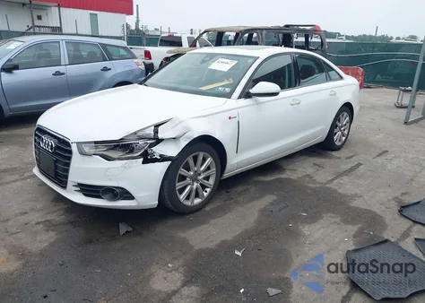 2013 Audi A6 3.0T Premium из США, поврежденный, VIN WAUGGAFC7DN043466